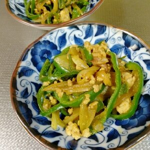 スパイシー✨玉ねぎとピーマンと牛肉のカレー炒め